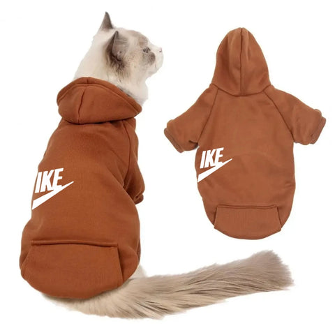 Stylischer Hoodie: Perfekter Outfit für Katzen & kleine Hunde